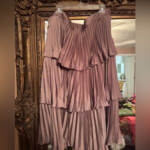 Elegant Mauve Pleated Skirt